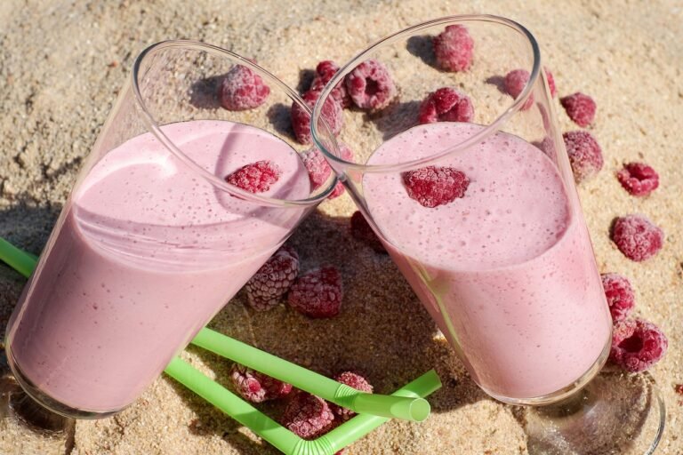 drink, fruity, fruit, raspberry, red, vitamins, yummy, cute, fresh, healthy, food, shake, nature, glass, refreshment, summer, cocktail